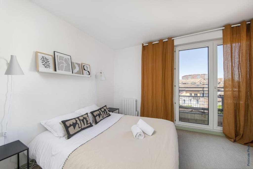 Nocnoc - Le Pargamin - Large Duplex Place Saint-Pierre Тулуза Экстерьер фото